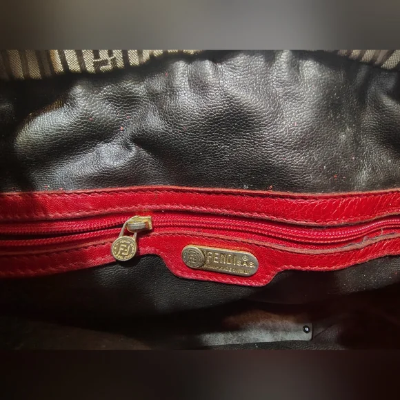 Fendi bags - Picture 11 of 15